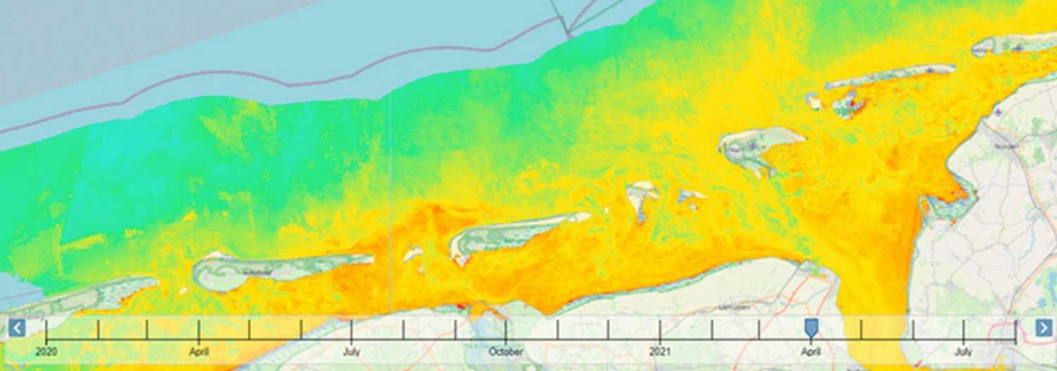 Using a time-slider to explore water quality data 