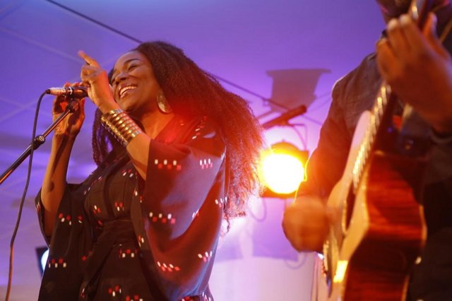 Dutch singer Giovanca sings 'Satellite love' at the NL Space welcome reception at the European Space Solutions Conference